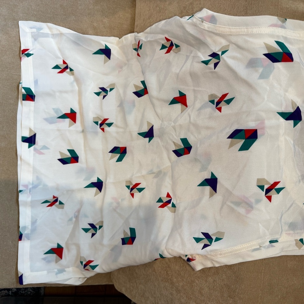 Club Monaco White Geometric Bird-Print Top